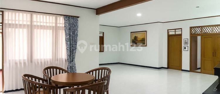 FOR SALE WELL-MAINTAINED FURNISHED HOUSE STRATEGICALLY LOCATED IN THE HEART OF BANDUNG 1