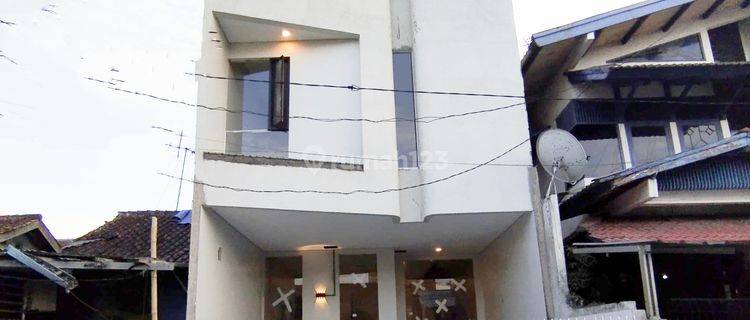 Rumah Baru minimalis modern di Buahbatu dekat Griya kota Bandung  1