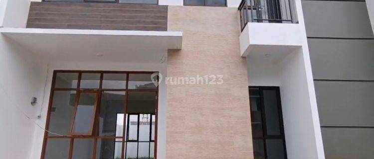 Rumah Baru Minimalis Modern One Gate System, Selangkah Ke Tol Buahbatu  1