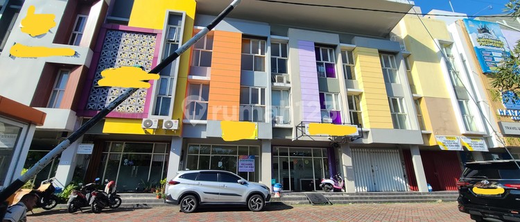 Ric.a291 Purimas Gununganyar/Merr 3-Storey Shop House for Rent, Prime Highway Side Location. 1
