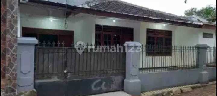 Rumah Semi Furnish Kompl Pinang Griya Permai Lt 165m2 Tangerang 1
