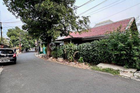 Rumah Hitung Tanah Dekat Ke Simprug 1