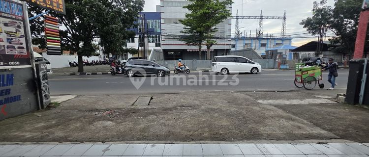 Shop House, Business Place at Ah. Nasution Ujung Berung, Busy Area Suitable for Any Business for Rent 1