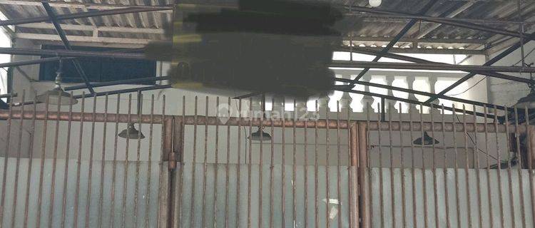 Sewa Rumah 2 Lantai 1