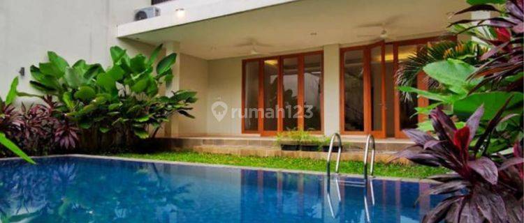 Rumah Kemang Terawat Asri Siap Huni Lokasi Tenang 1