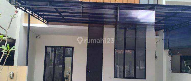  Rumah Semi Furnished Baru di Kiwi Graha Bintaro 1