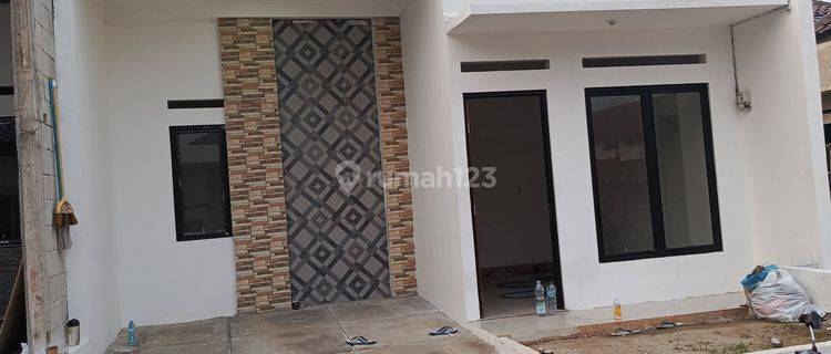 Rumah Hook Bonus Kitchen Set Dan Ac Dicipayung Jakarta Timur  1