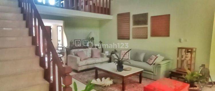 Rumah Cantik dalam Komplek dekat Sultan Andara, Cilandak, Jakarta Selatan 1