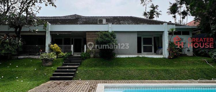Rumah Cantik 1 Lantai Taman Luas Lokasi Tenang 1