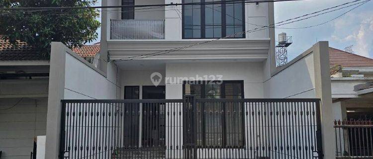 Rumah Manyar Jaya New Minimalis Strategis Row 3 Mobil 1