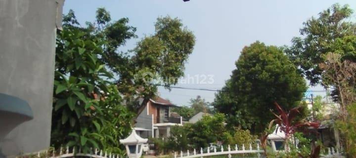 Rumah Rapi Siap Huni di Graha Raya Tangerang  1