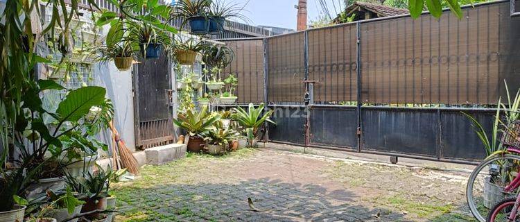 Dijual Rumah Luas Dan Nyaman di Bintaro,jakarta Selatan Siap Huni, Prmi 1