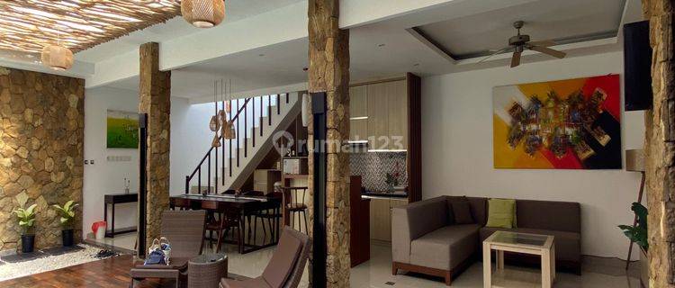 Vila 2BR Fully Furnished With Gazebo And View Nusa Dua Beach 1