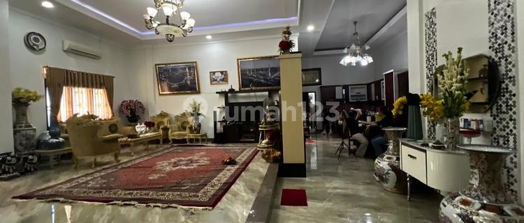 Luxury House for Sale in Serang with Large Land 1