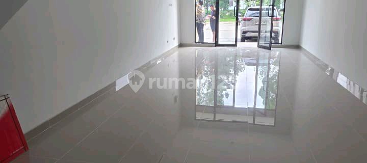 For Rent: Ruko Il Lago Gading Serpong 1