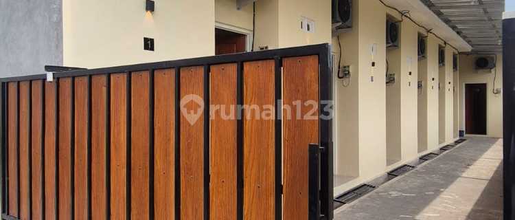 Exclusive Boarding House on Jati Kusuman Street, Only About 50 Meters from Kauman Main Road, Mranggen, Near Pucang Gading. 1