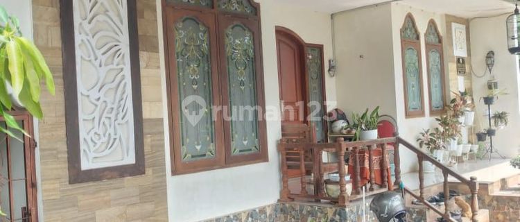 Luxury House In Bale Nirwana Housing Complex Beranda Bali Ngaliyan 1