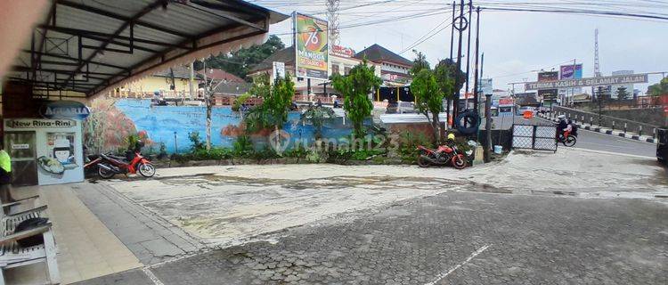 Rumah Makan/Pribadi Jalan Tirtomoyo Raya Alun alun Bandungan  1