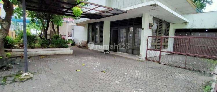 Rumah Bgs Mewah Jalan Pleburan Tengah Kota Semarang Dkt Undip Bawah 1