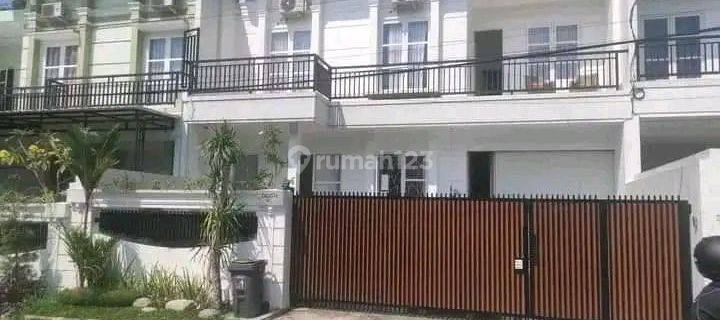 Rumah Mewah 2 LT Perumahan Cluster Alamanda Residence  Sambiroto Mangunharjo  1