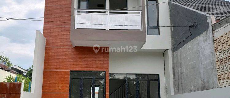 Rumah Baru Mewah 2 Lt Jalan Jaten I Pedurungan Tengah Dkt Jl Woltermonginsidi Rays 1