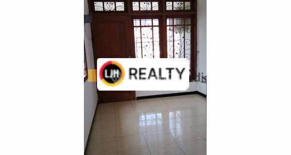 Rumah di Turangga Utara Semarang 1