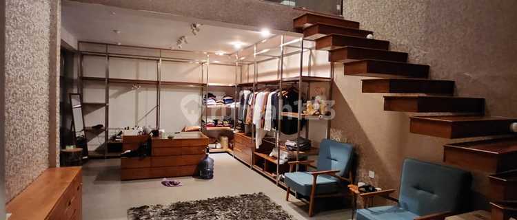 Golf Lake Residence 8x20 North-Facing Neat 1