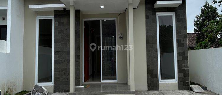 Dijual Rumah Murah Baru Shm Di Purwomartani 1