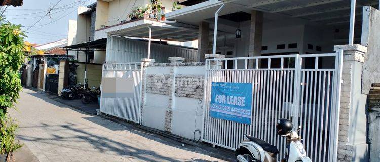 Rumah Dengan Tanah Luas di Panjer, Denpasar 1