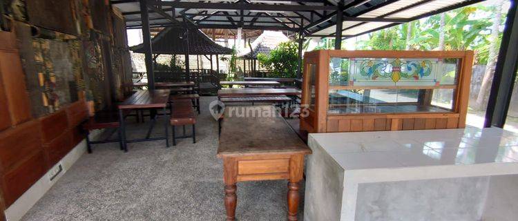 Resto di Pererenan, Badung 1