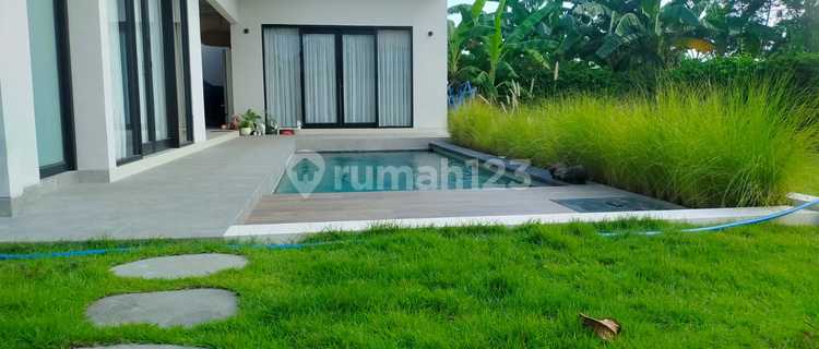 Villa Dengan Kebun Luas di Ketewel, Jl IB Mantra   1