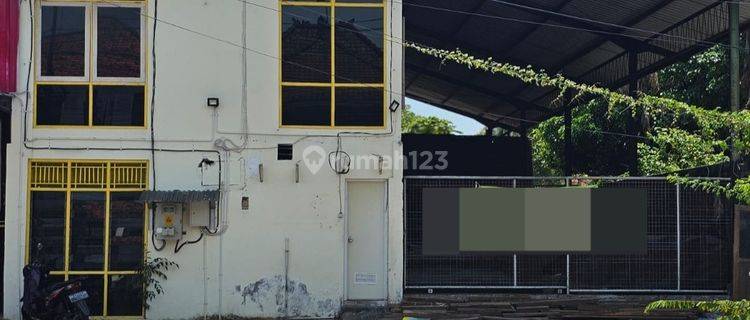 Over Kontrak Ruang Usaha di Denapsar Selatan 1