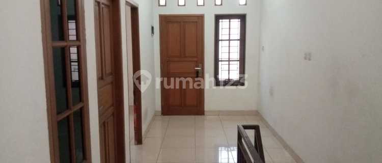 For Sale 2-Story SHM House in Tanjung Duren, West Jakarta 1