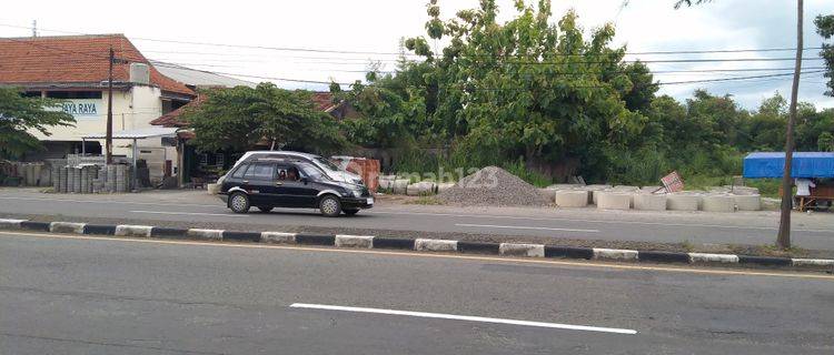 Tanah Strategis Tepi Jalan Raya Cocok untuk Usaha  1