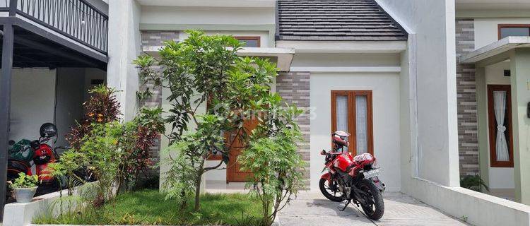 Rumah Bagus Semi Furnished di Ngemplak, Boyolali 1