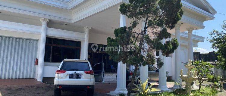 Rumah Mewah Murah Tengah Kota Solo Plus Furnish 1