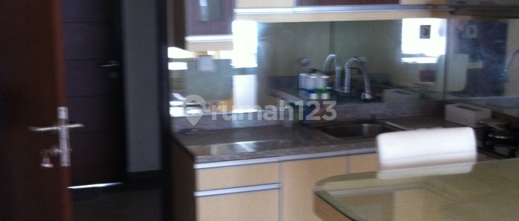 Ready-to-Use Salemba Apartment with Strategic Access 1