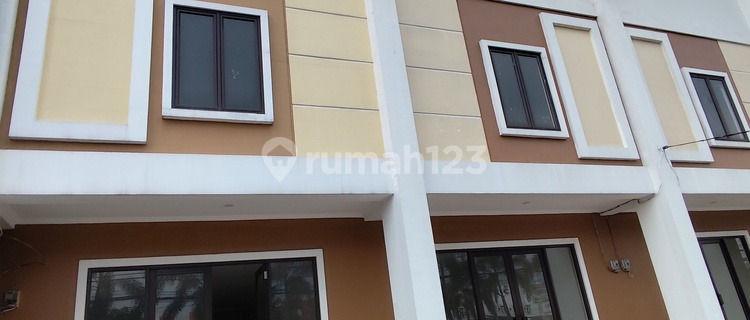 Two-Story Shop House Near Bogor Regency Government Office Shop House 1
