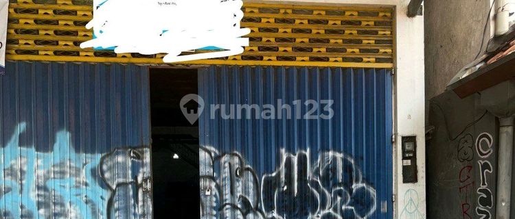 2-Storey Ruko with SHM in Banyu Urip 1