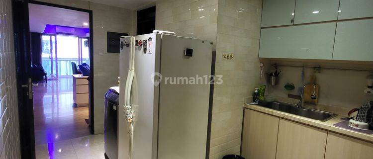 DISEWAKAN apartemen Royale Springhill Kemayoran  3 bedroom Furnished  1