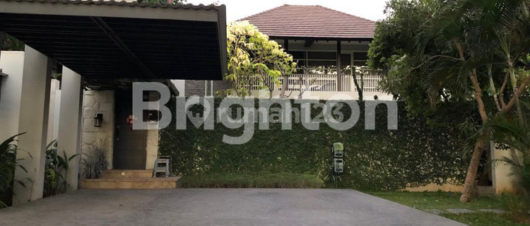 Premium Isen Full Furnish Mewah! Jual Cepat Rumah Konsep Resort + Private Pool & Full Renovasi Siap Huni dengan Lokasi Terbaik di Main Road Cluster! Dekat Pintu Tol Hunian Isen Fasilitas Hunian Lengkap Lokasi Dekat Ciputra World Isen Dekat Sekolah Interna 1