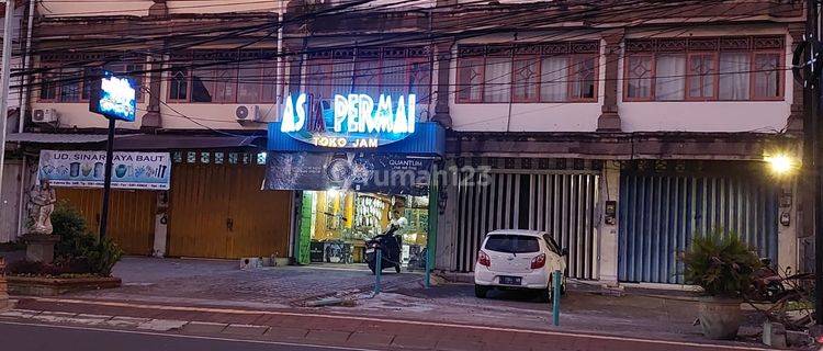 Ruko Jalan Raya Gatot Subroto Tengah Bali 1