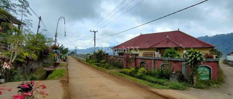 VILLA 10 KAMAR DEPAN DANAU BUYAN - BEDUGUL - BALI 1