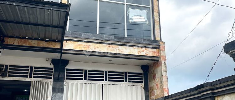 FOR SALE SHM RUKO (SHOP HOUSE) ROADSIDE LOCATION IN A BUSY AREA OF BATUBULAN - BALI 1