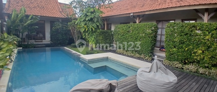 ROOM AVAILABLE FOR MONTHLY RENT IN CANGGU 1