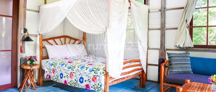 ONE BEDROOM TREE HOUSE IN GUWANG, KETEWEL - GIANYAR, BALI 1