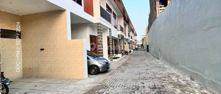 Rumah Full Furnish 2 Lantai Shm Baru Selatan  1