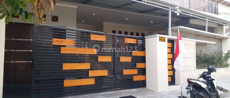 Rumah Bagus Nyaman 1.5 Lt Dekat Solo Square 1