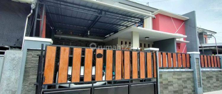 Rumah Bagus Semi Furnish Gedongan Colomadu 1