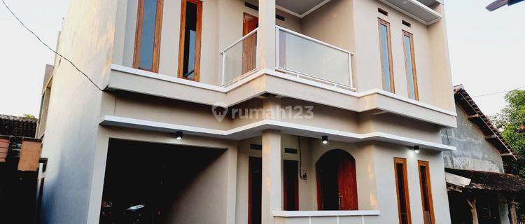 Rumah Cantik 2lt Gress Lingkungan Nyaman Sawahan Boyolali 1